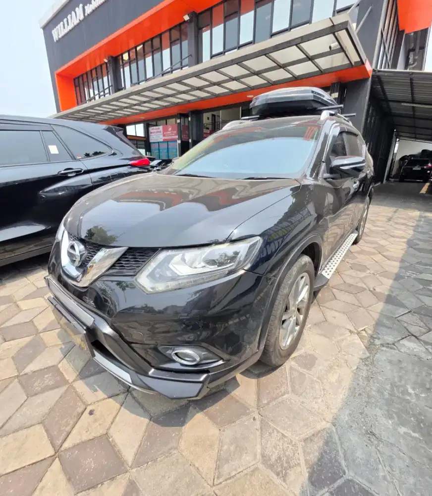 Xtrail 2.5 At 2018 Hitam KM 98rb