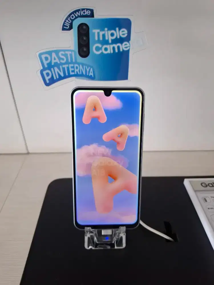 SAMSUNG GALAXY A18