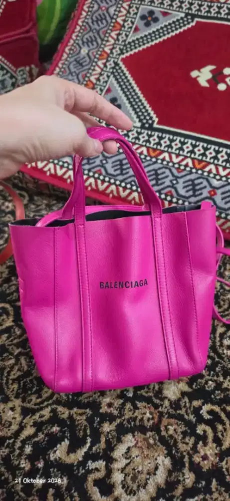 Balenciaga everyday