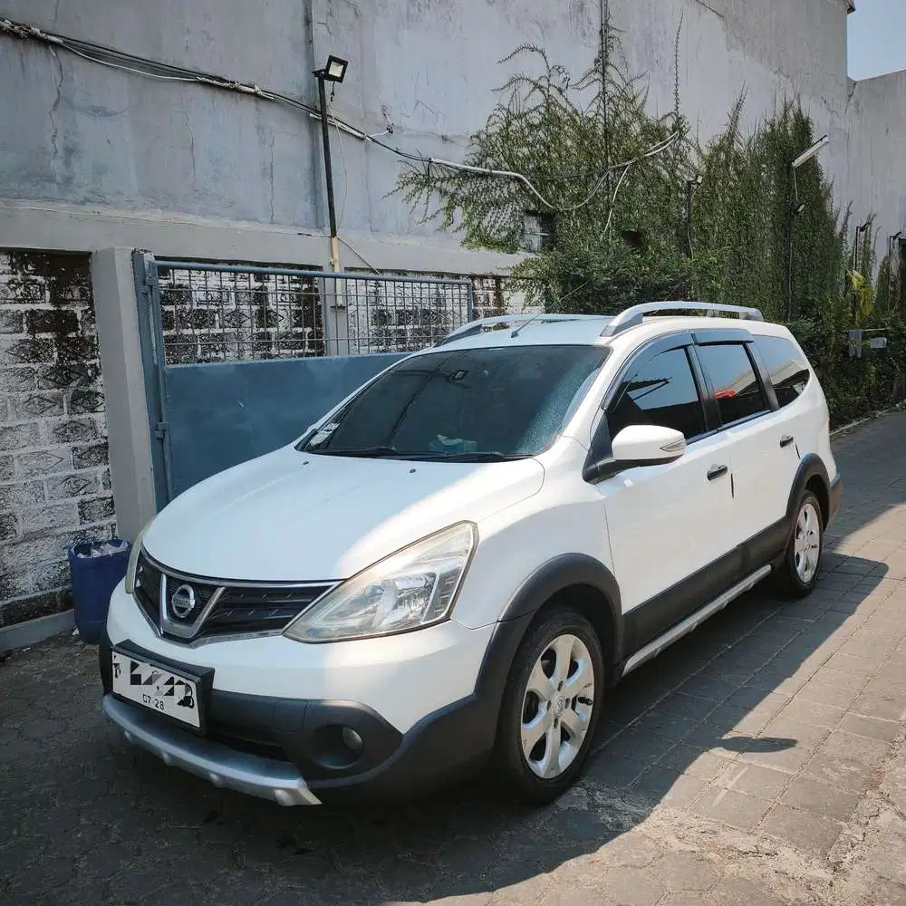 Nissan Grand livina 2013 Bensin