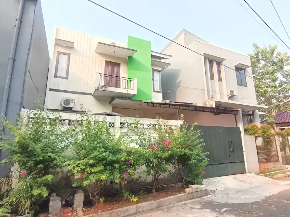 Dijual Rumah Siap Huni 2 Lantai SHM Bebas Banjir di Cinere