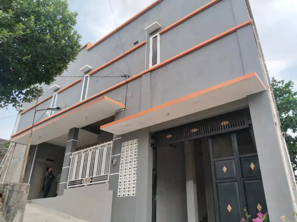 Dijual Kost dan Rumah Induk UNS L:148m