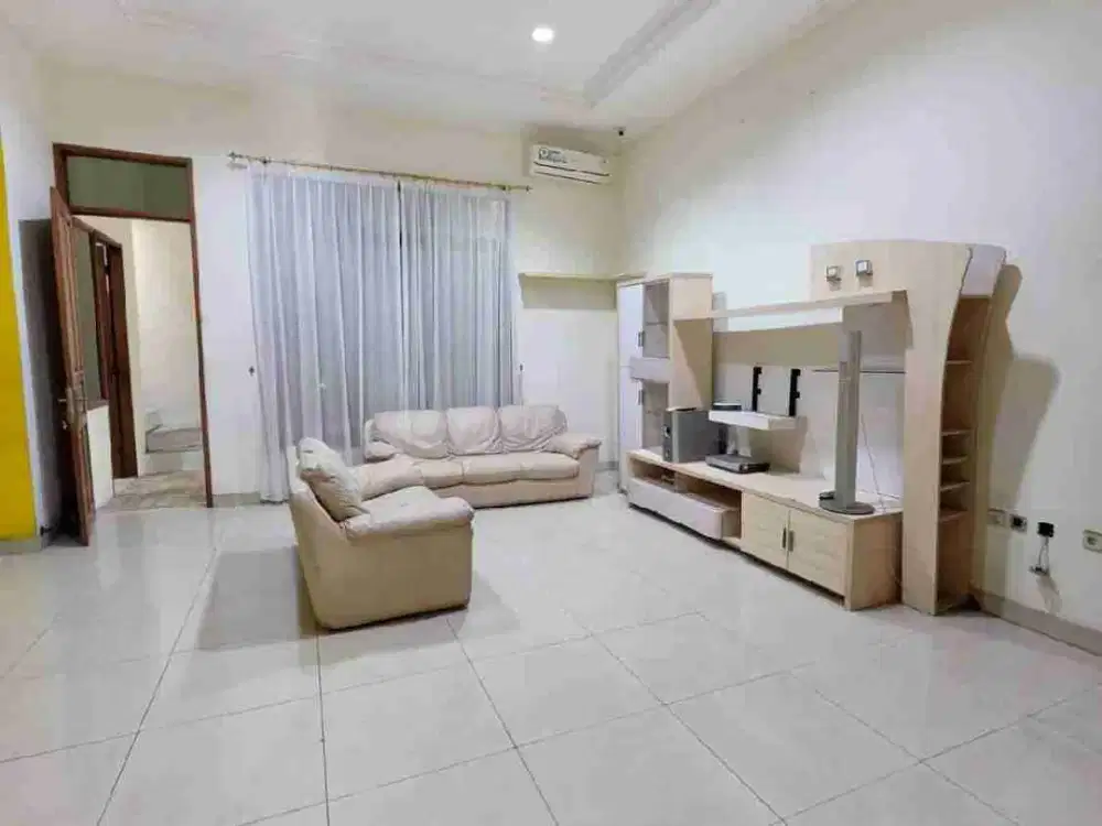 Murah! Jual Rumah Permata Buana, Jakarta Barat