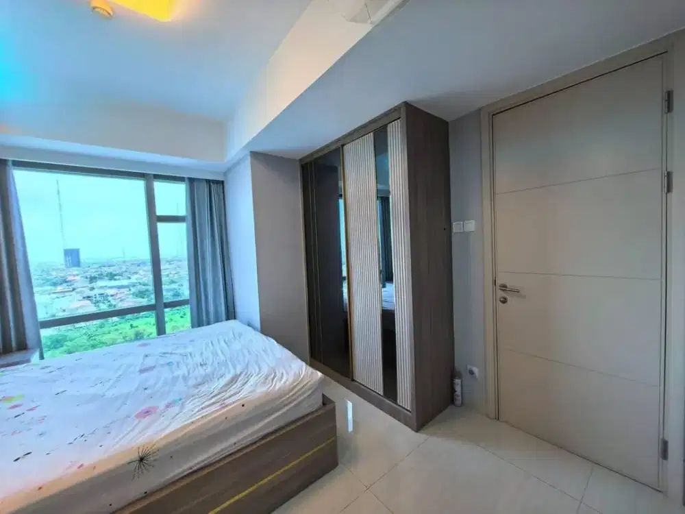 Apartemen La Riz, Pakuwon Mall_lantai 2, Private Lift_view City Full Furnish