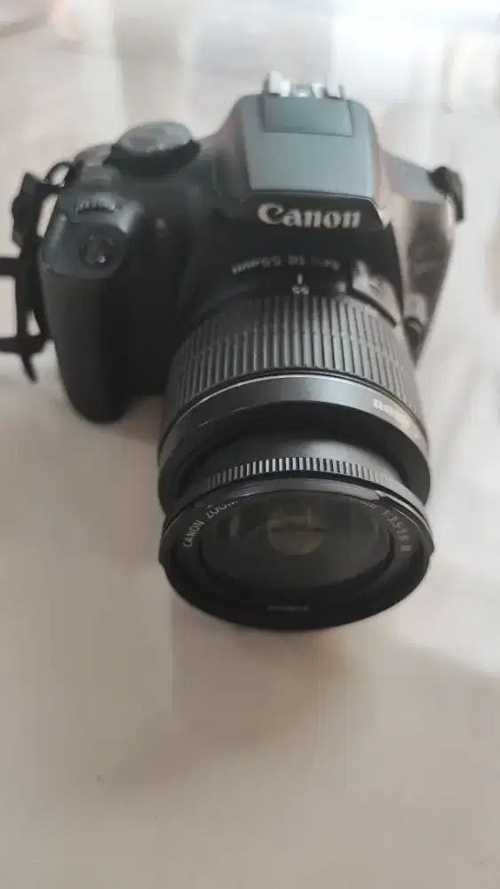 Canon EOS 1300 D