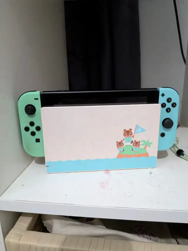 Nintendo Switch V2 Animal Crossing Series