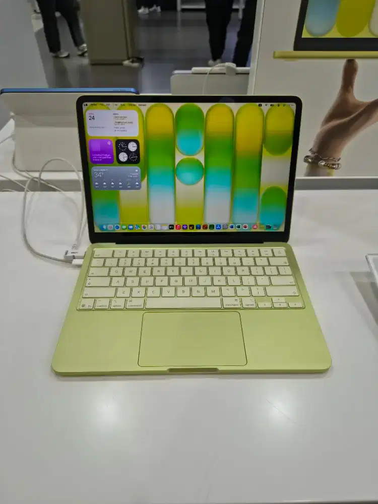 MacBook Neo 13inch 8/256GB New iBox (Bisa Cicilan Tanpa Kartu Kredit)