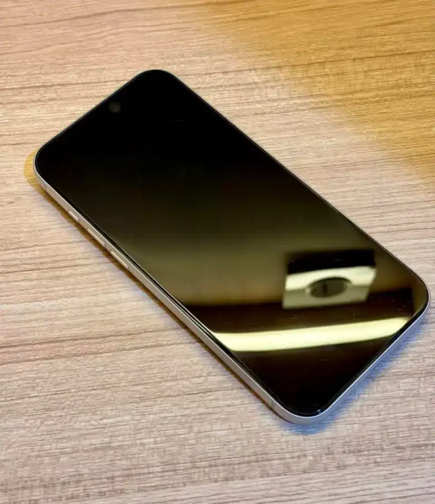 iPhone 15 basic 128gb ibox