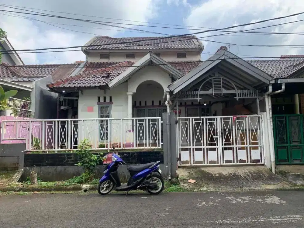 dijual rumah murah harga dibawah pasaran di taman laguna, jatikarya, jatisampurna, bekasi