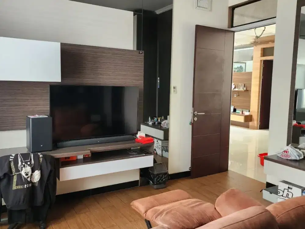 Dijual Rumah Mewah Modern Minimalis 2 Lantai di Taman Kopo Indah TKI 5