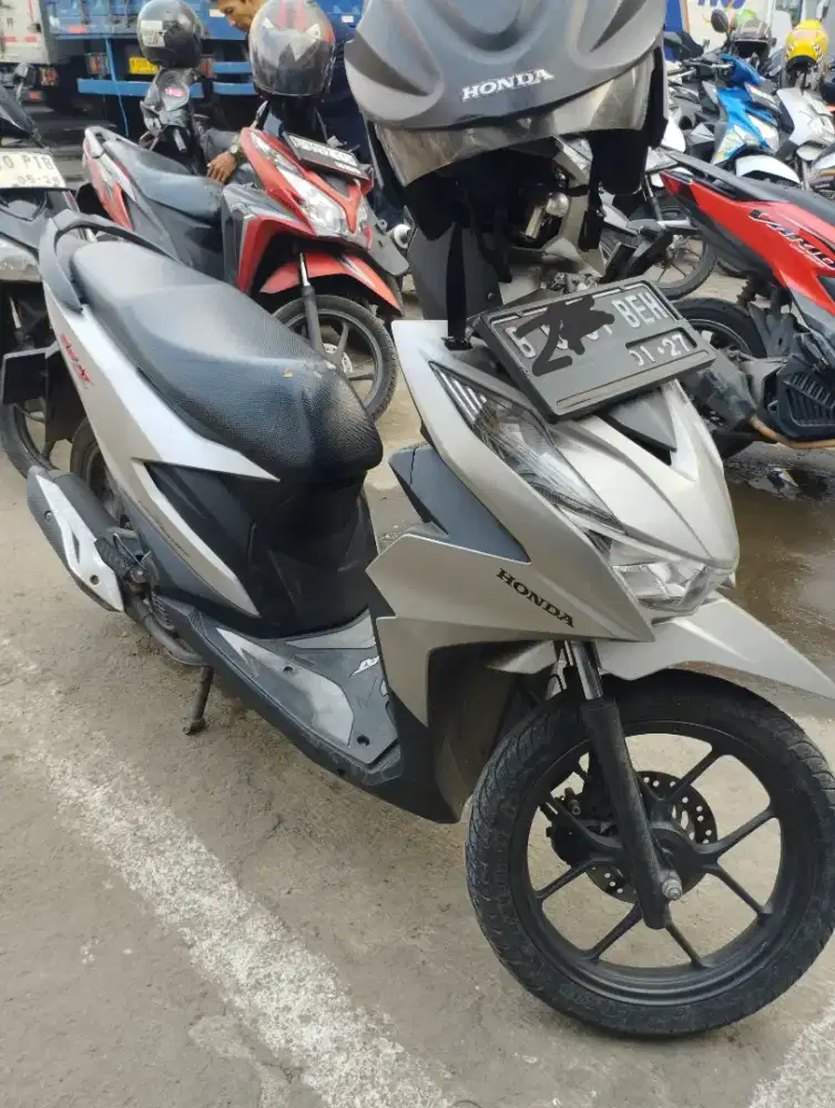 Honda beat deluxe 2022