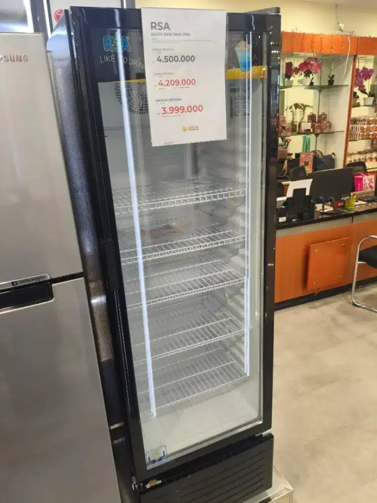 Cash & Kredit Showcase RSA AGATE 300R 5Rak 290L