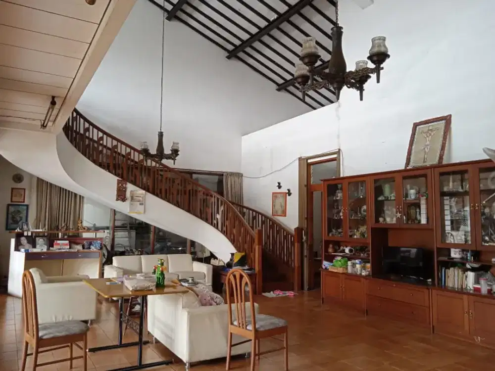 Dijual Rumah Tinggal di Batu Indah Sayap Batununggal Bandung