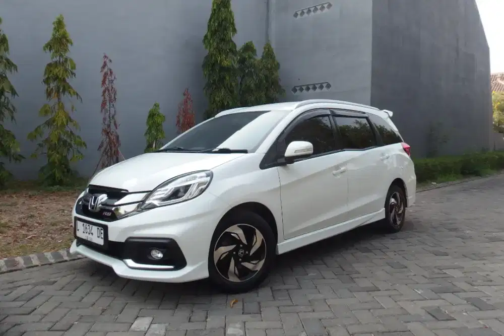 Mobilio RS manual 2015