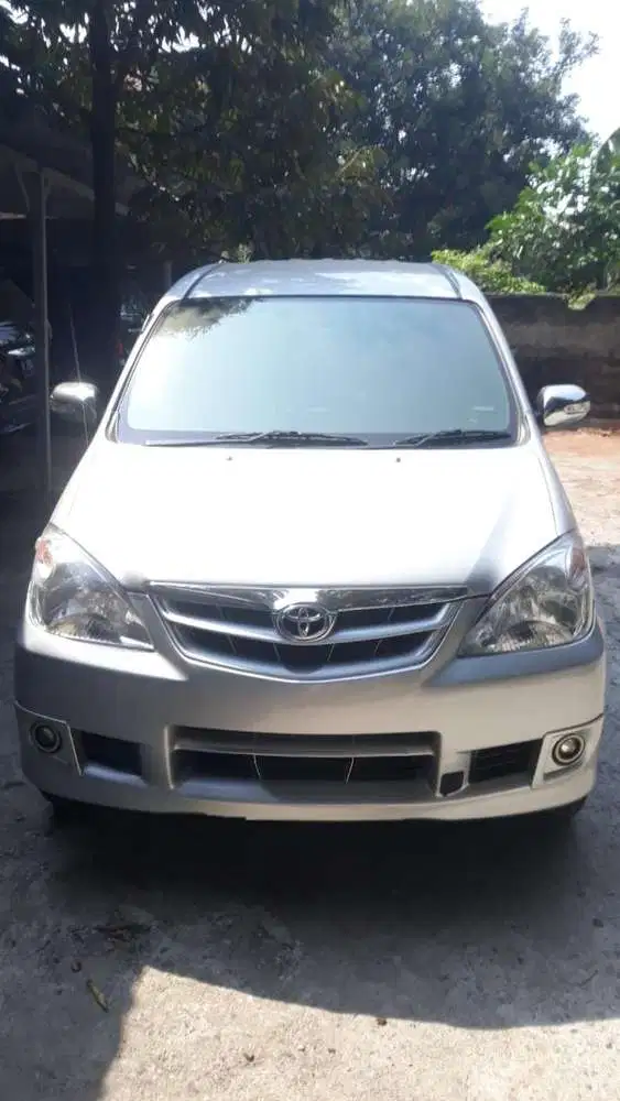 Toyota Avanza 2011 Bensin
