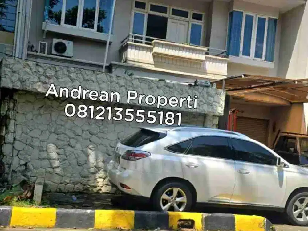 RUMAH INTERCON 200m²