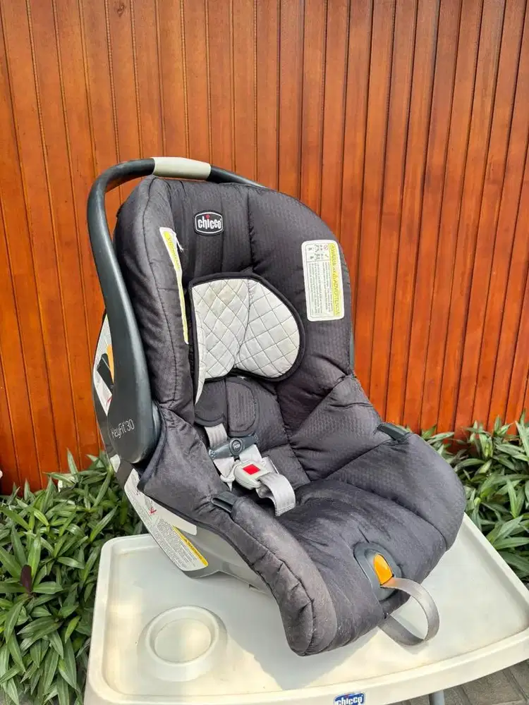 Kursi bayi car seat