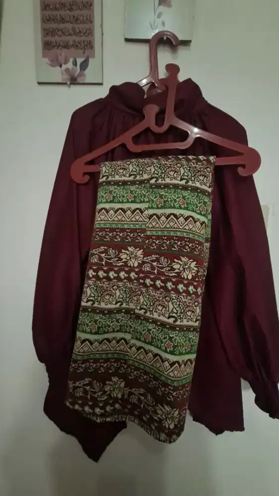 Gamis dan stelan
