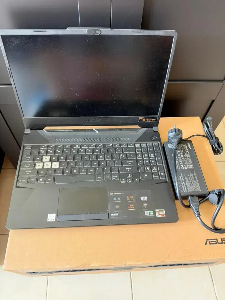 ASUS TUF Gaming A15 FA506IC – Fullset