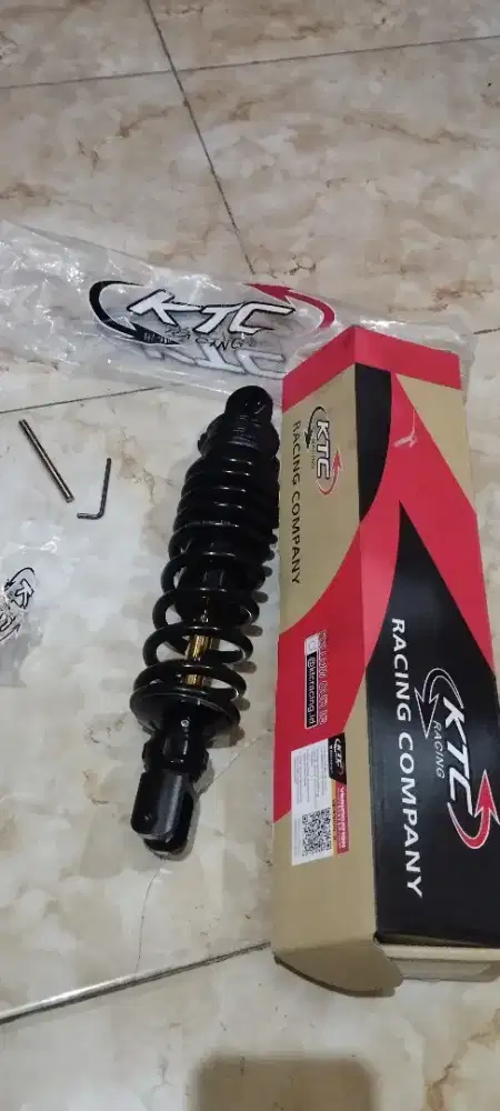 Shock belakang Mio merk KTC