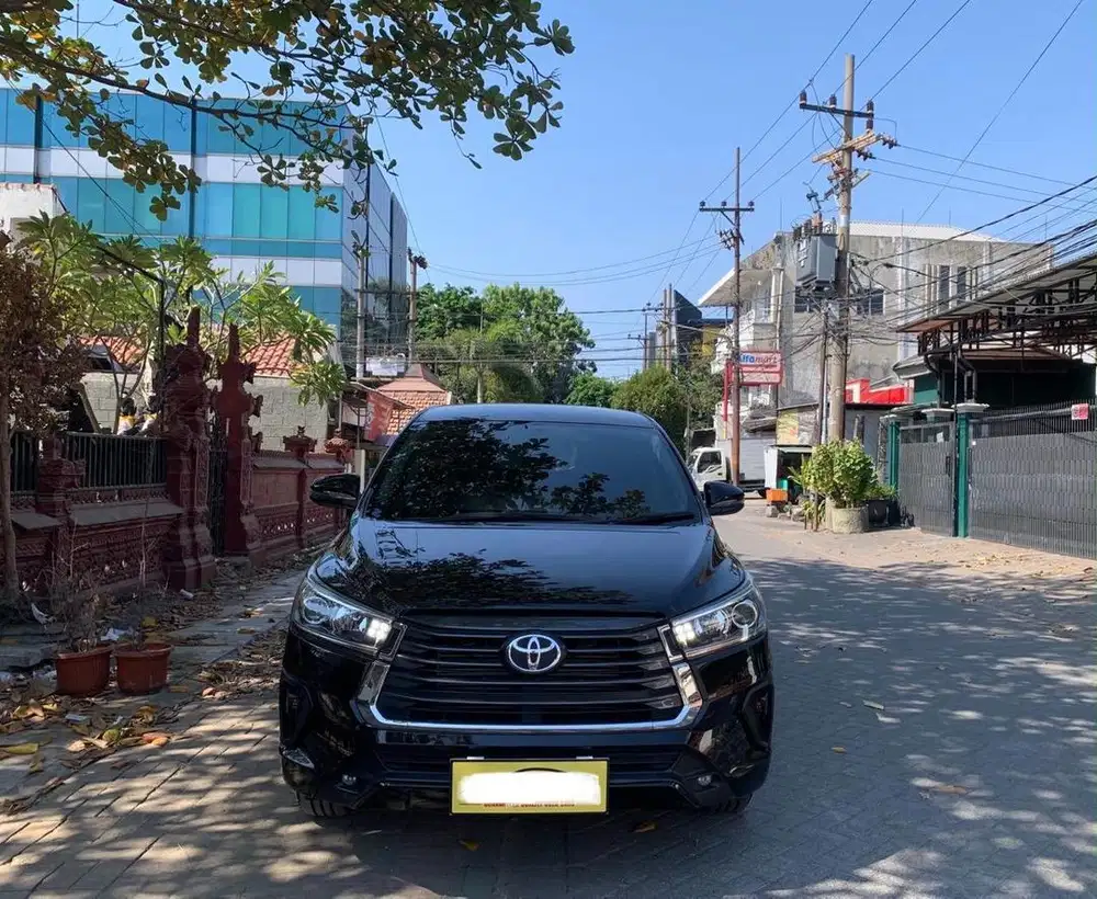 Innova Reborn V Diesel Matic 2022 Hitam Tgn 1 KM 73rb ASLI inova