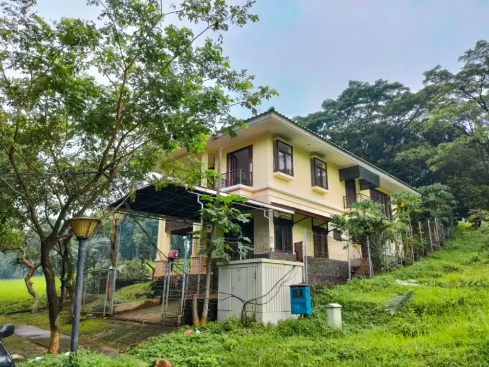 Rumah Cluster Langit Biru, Taman Dayu