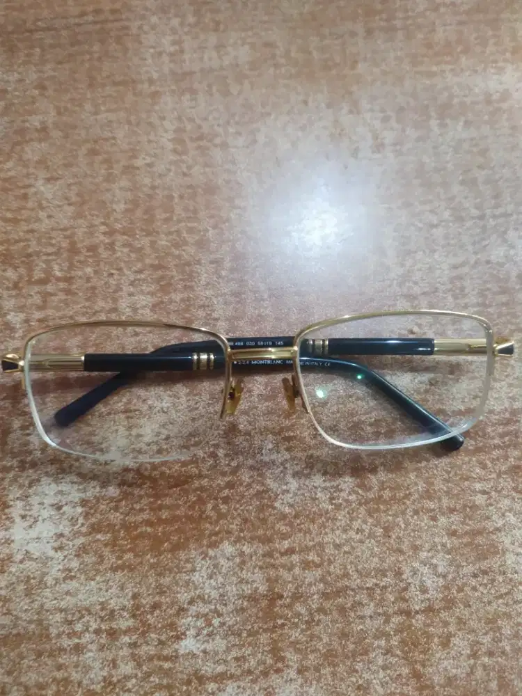 Kacamata Montblanc original