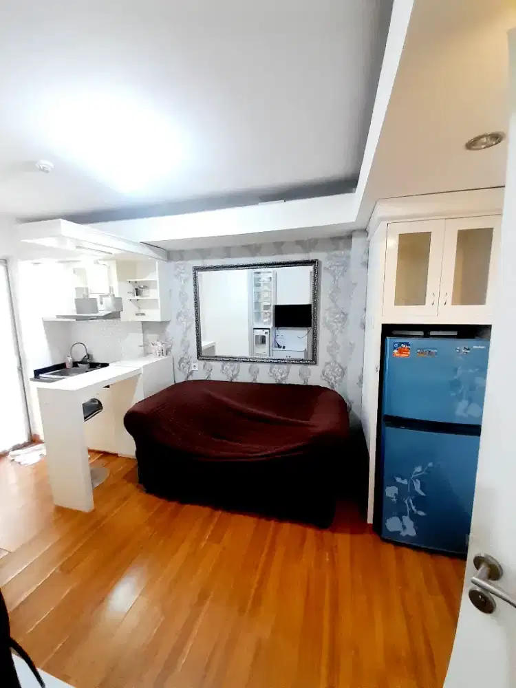 Di sewakan apartemen Bassura City type 2bedroom siap huni lt rendah
