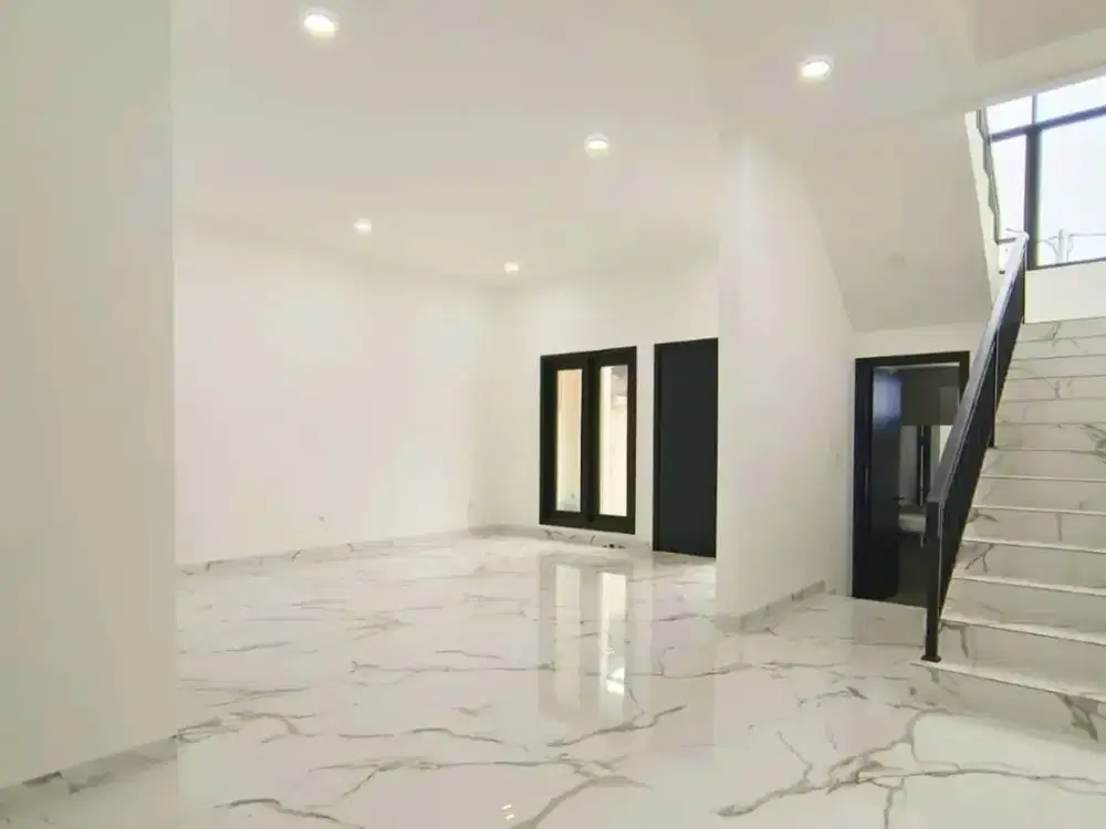 Dijual Rumah Bagus Siap Huni di Griya Loka BSD City