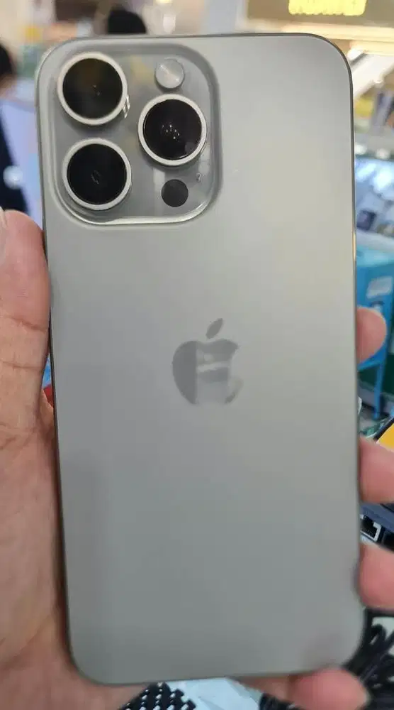 Iphone 15 pro max 256 ibox