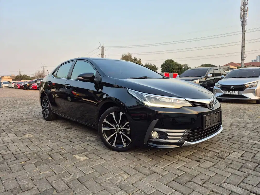 Toyota Corolla Altis 1.8 V A/T Facelift 2017