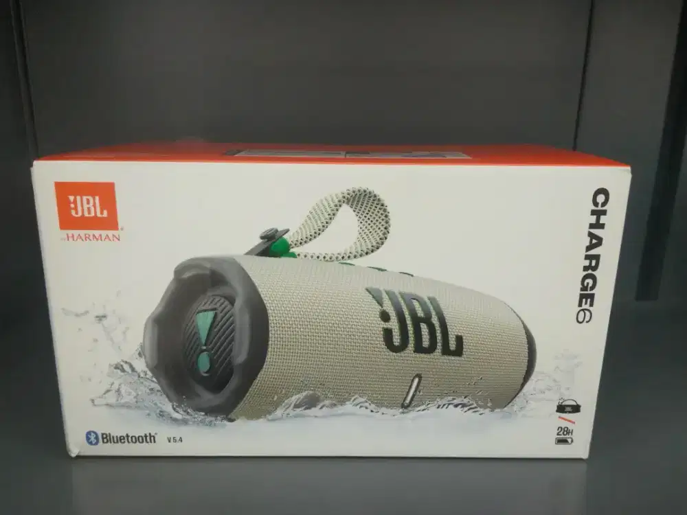 JBL Charge 6 Cream