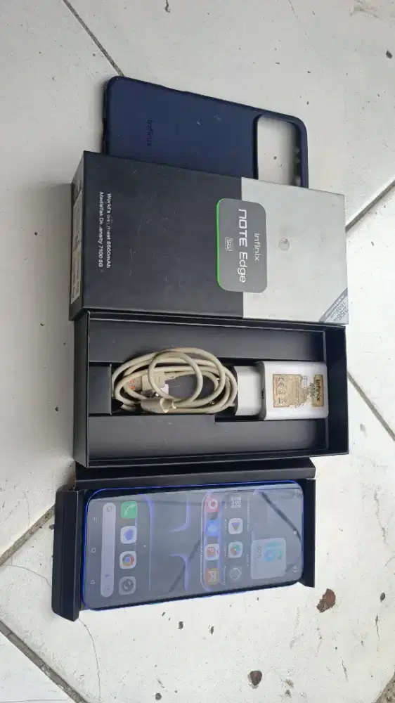 Infinix Note Edge 8/256