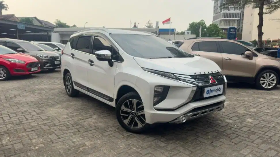 DP MURAH Mitsubishi Xpander 1.5 Ultimate Bensin-AT 2019 Putih CTYUB