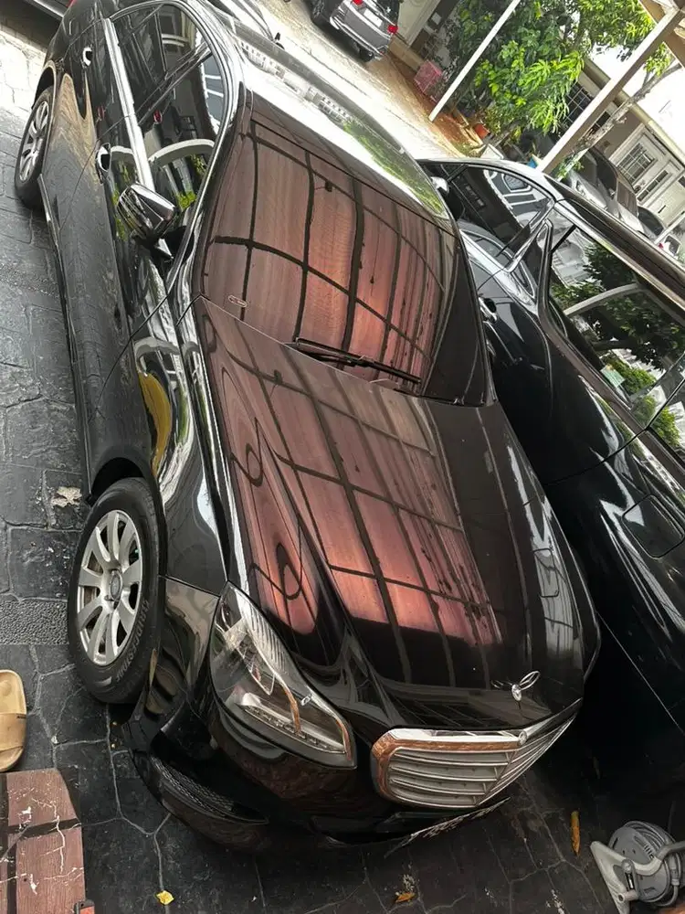 Mercedes benz e200