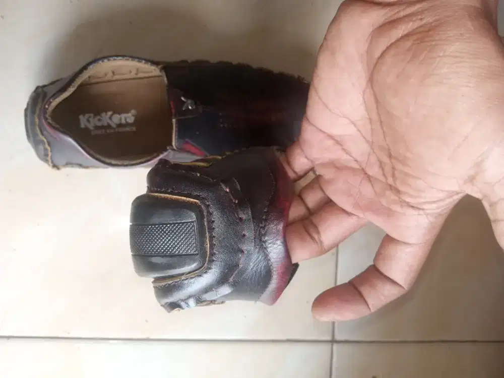 Sepatu asli kulit blm pernah pakai
