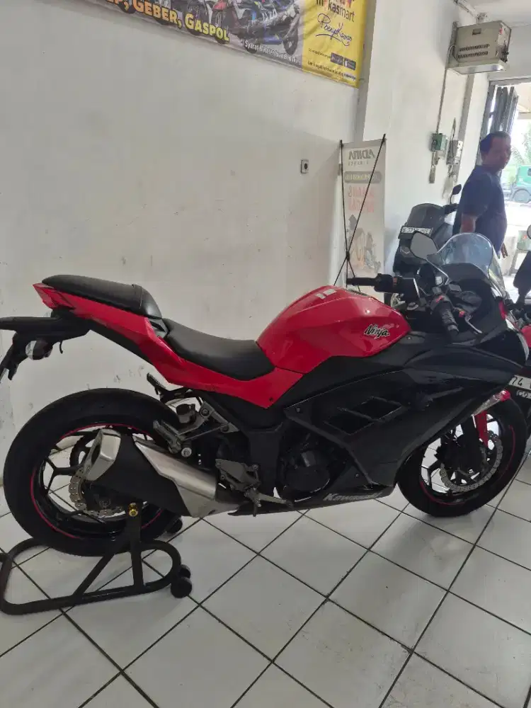 NINJA 250 ABS 2017  KM 15000 OKE BANGET