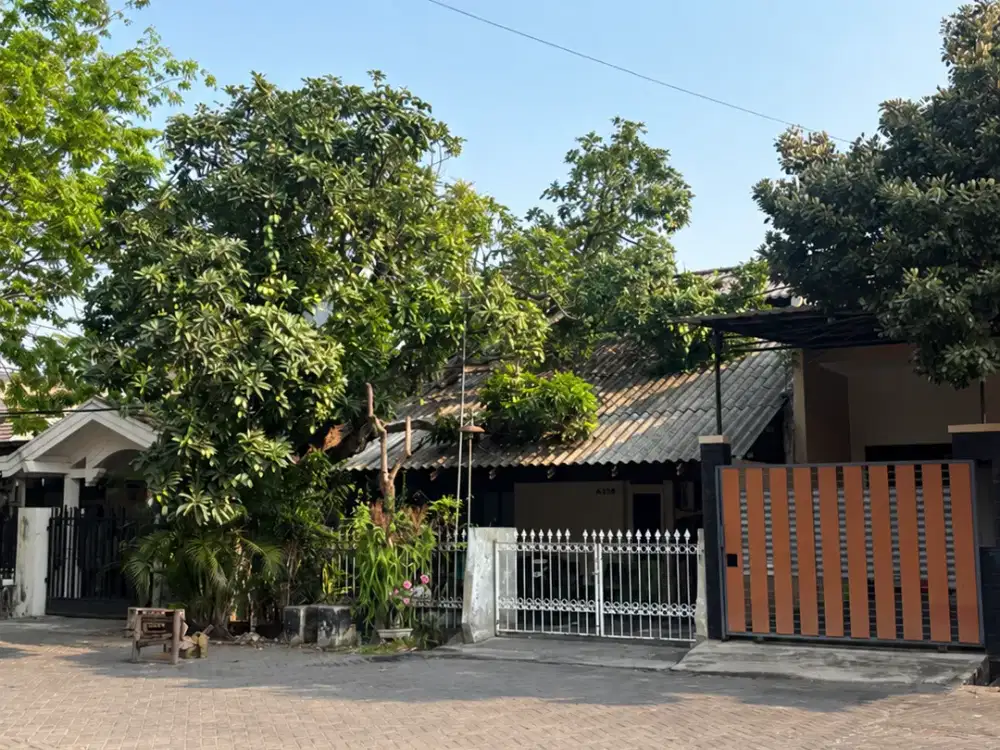 Dijual Rumah Luas Hampir setengah Hektar! 1 LT Di Wisma Permai!