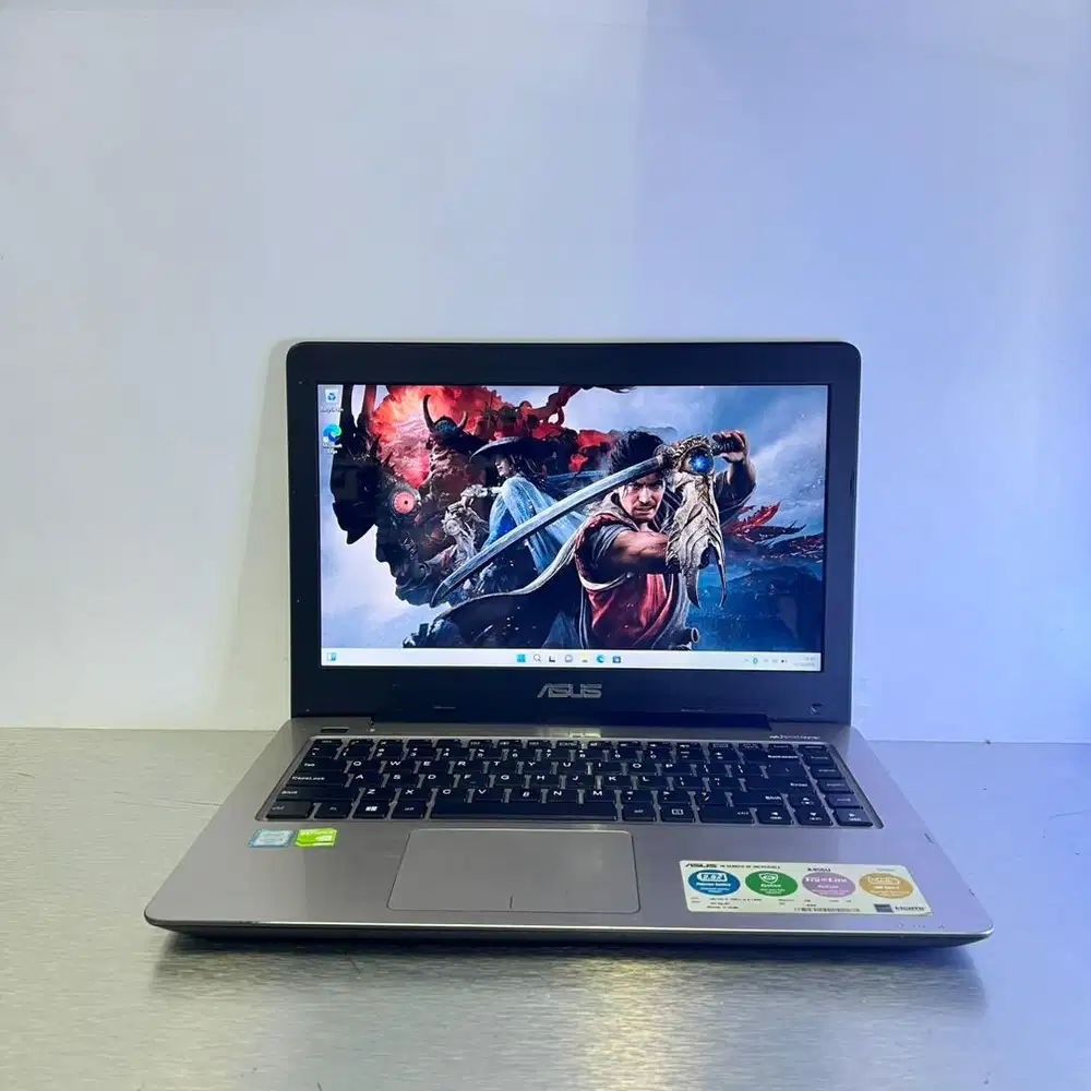 LAPTOP SECOND ASUS 2JT AN! Prosesor tinggi dual vga