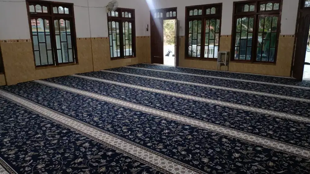 JUAL KARPET MASJID LOKAL MOTIF BUNGA HATGA TERJANGKAU