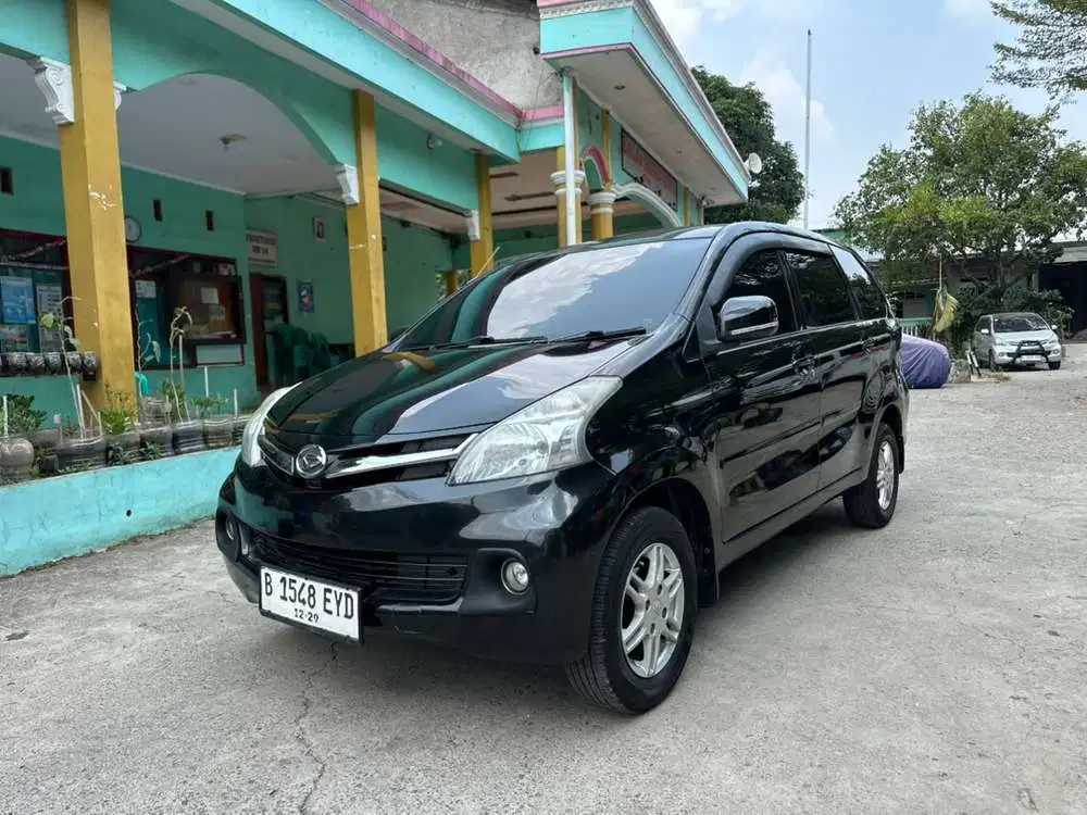 Daihatsu Xenia 2011 Bensin