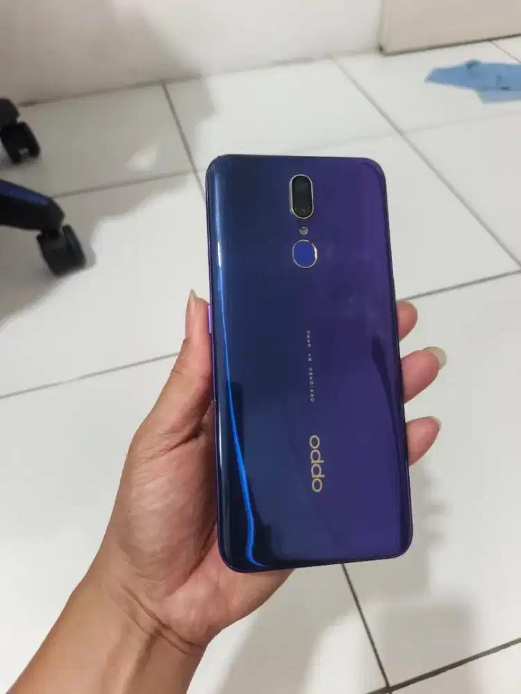 Oppo f11 4/128GB