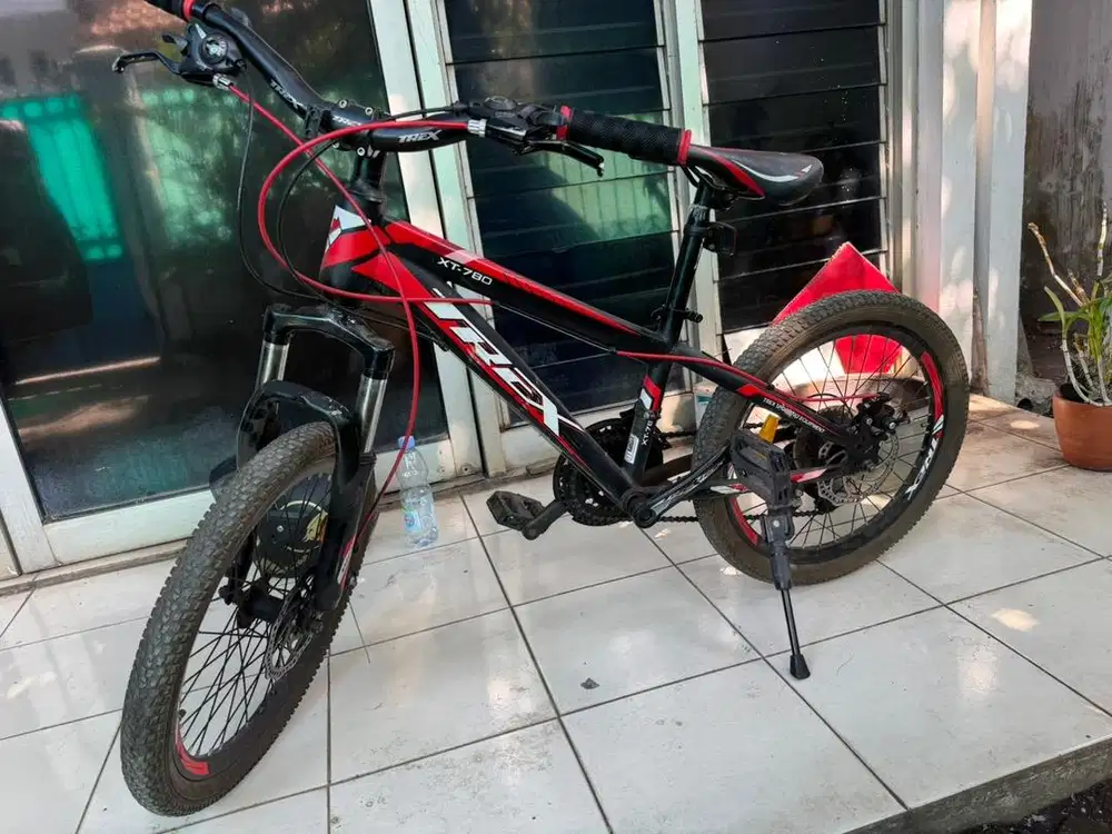 DIJUAL SEPEDA GUNUNG TREX XT-780