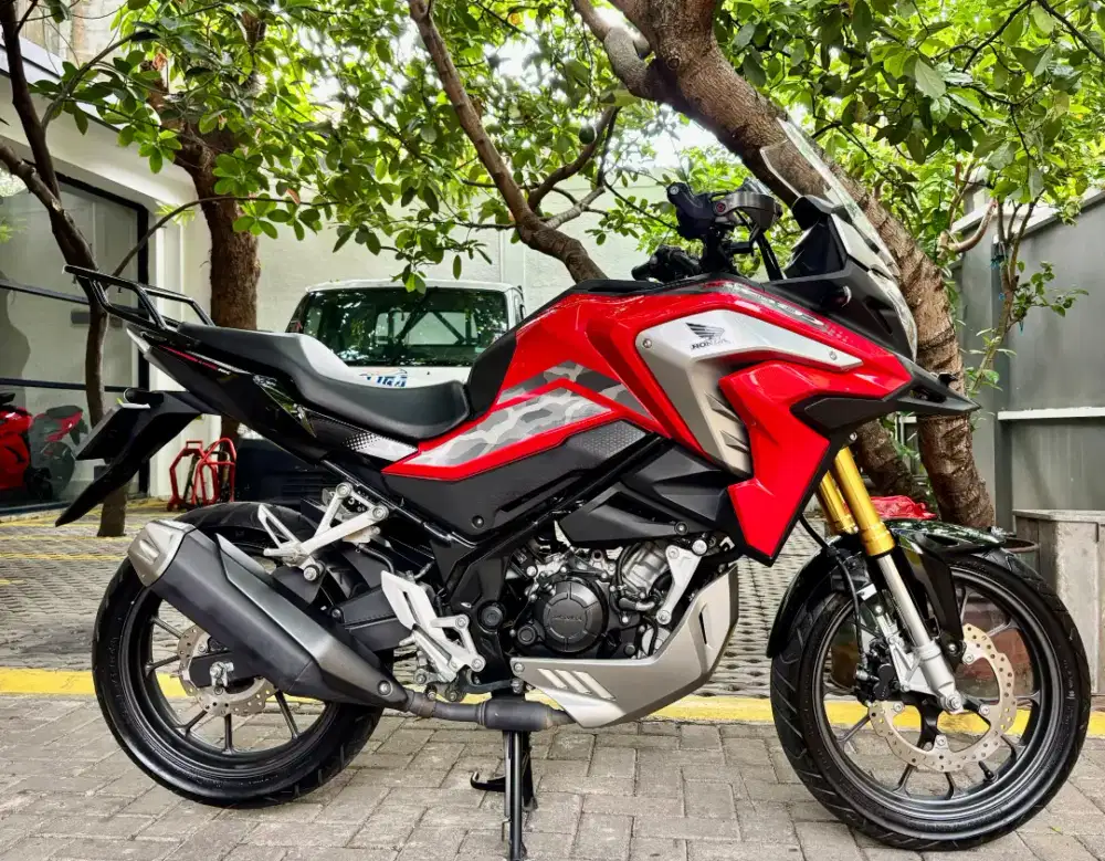 Honda CB 150 X 2024