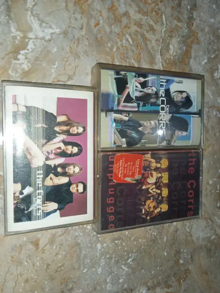 Kaset Pita the corrs band