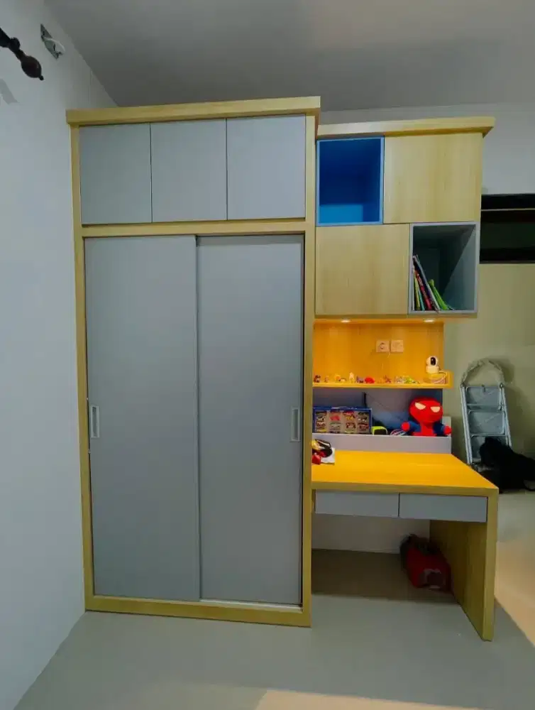 Lemari pakaian anak set minimalis