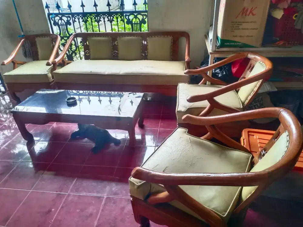 Dijual kursi satu set