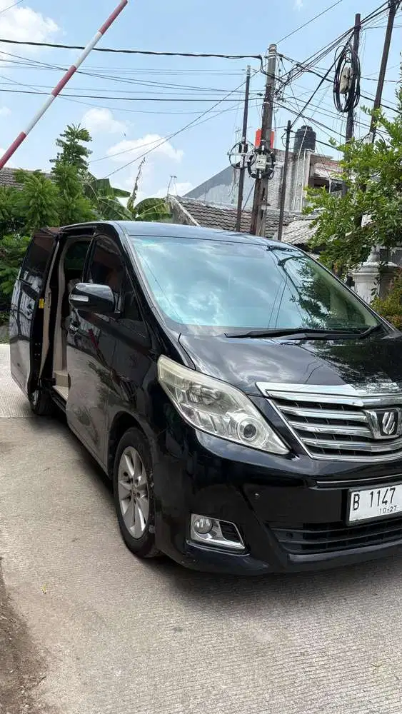 Termurah Toyota Alphard X 2012 Bensin