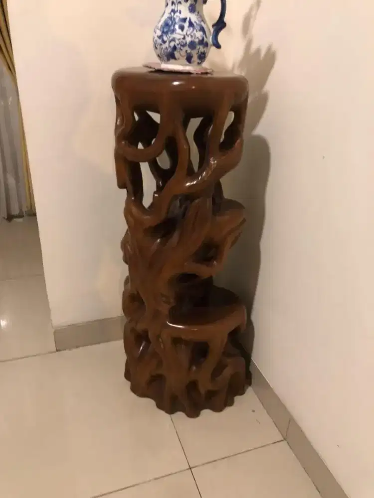 Rak pajangan full jati