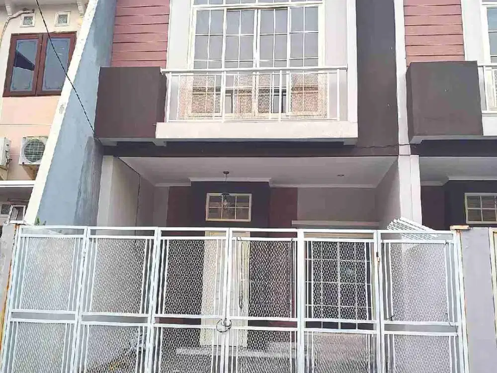 Rumah Baru Lebak Kenjeran 3 Kamar Tidur dekat Pakuwon City Galaxy mall Surabaya Timur